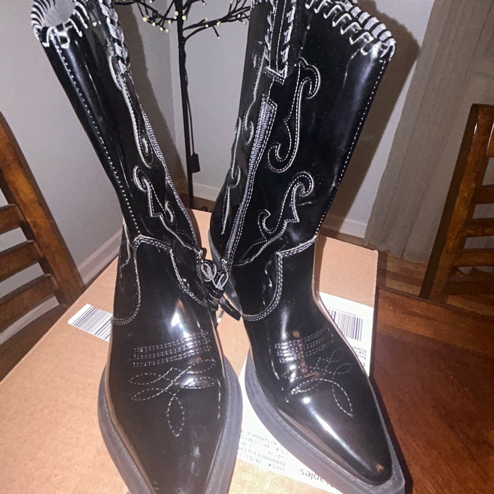 Franco Sarto Black Western-Style Women's Boots - Picture 2 of 5